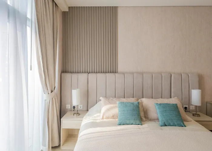 Studio With Pool And Private Beach Access On Palm Jumeirah